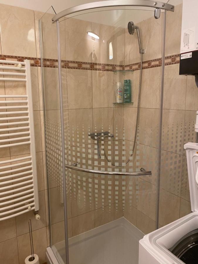 Blue Danube Apartment Downtown With Free Parking Budapest Luaran gambar